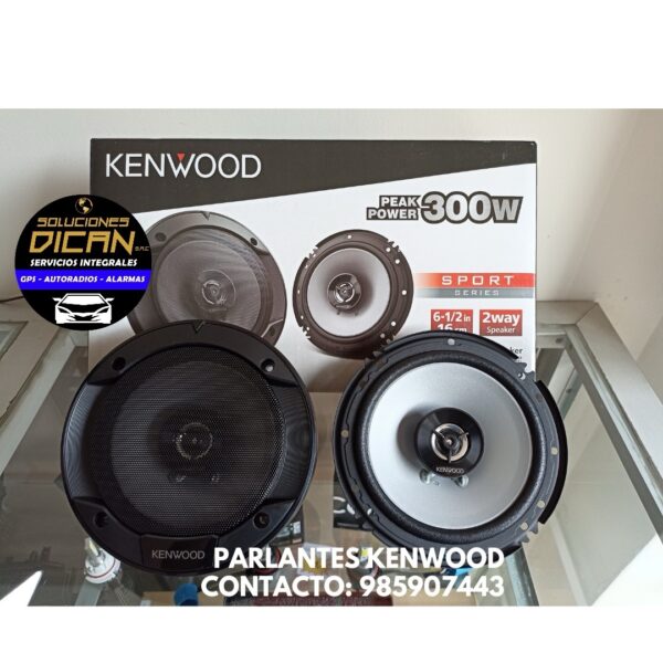 PArlantes Kenwood de tamaño grande